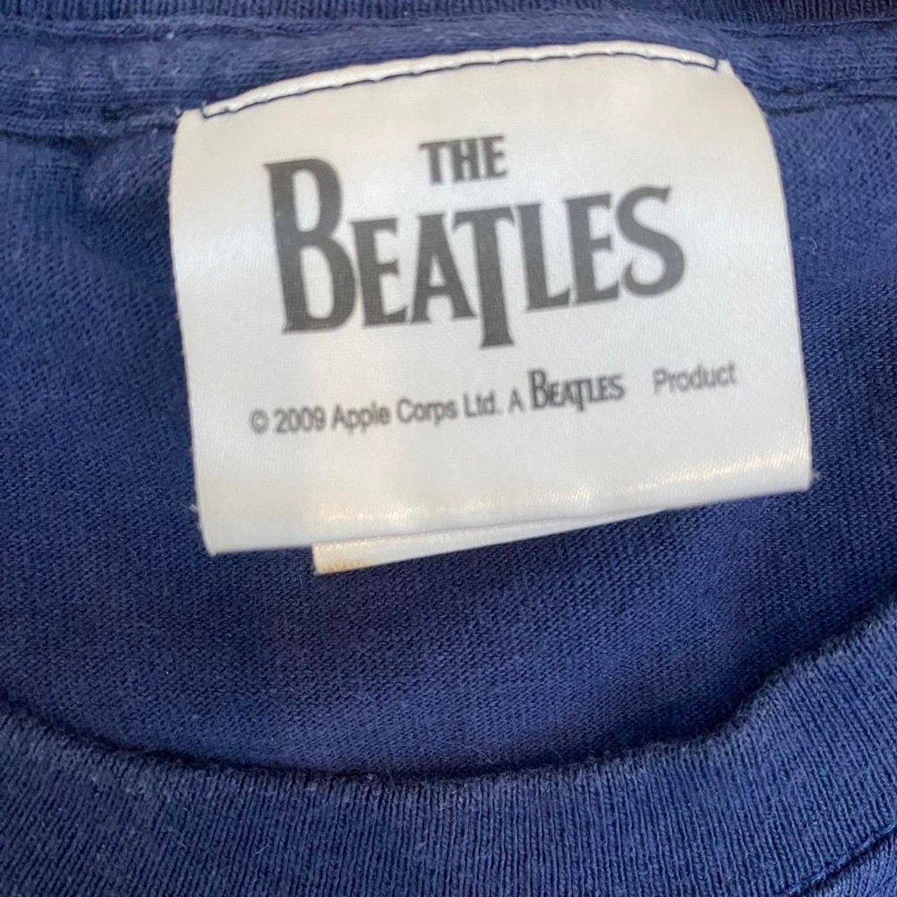 The Beatles Band 2009 Short Sleeved Faded Navy Blue Tee Adult Size XL Music Y2K - Picture 4 of 5